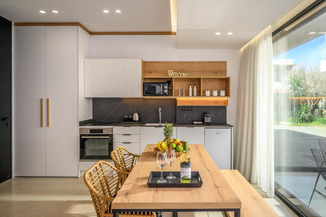 Talise I Modern & Luxury Suite Just 2 Minutes From The Beach Stalida Exterior foto